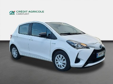 Toyota Yaris III Hybrid 100 Active Hatchback. DW8FC05-1