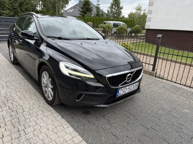 2.0 D2 Diesel Full LED Skóra Navi Alu Tempomat PDC Klimatronik-1
