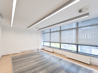 Biuro 28 m2 w centrum Katowic-1