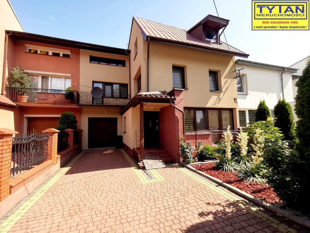 Dom na sprzedaż, 4 pokoje, 142 m², Zambrów