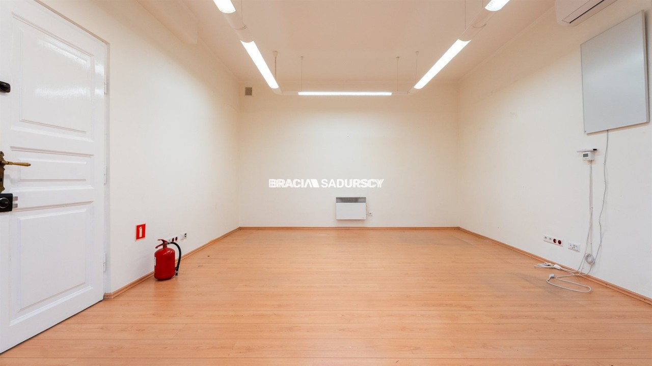 Lokal - ul. Floriańska - w oficynie kamienicy - Widok 6