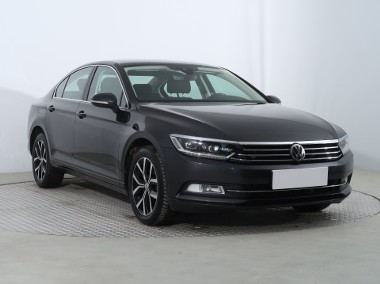 Volkswagen Passat B8 , Salon Polska, 1. Właściciel, Automat, VAT 23%, Navi,-1