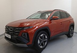 Hyundai Tucson III 1.6 T-GDi HEV Executive 2WD aut 1.6 T-GDi HEV Executive 2WD aut 215K