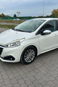Peugeot 208 I-2