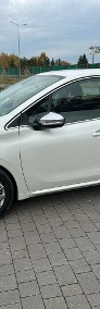 Peugeot 208 I-4