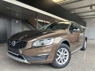 Volvo V60 I