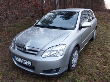 SAMOCHÓD OSOBOWY TOYOTA COROLLA 1.6 BENZYNA - ROK 2007-1