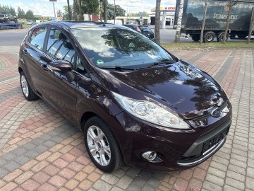 Ford Fiesta benzyna 82KM  5-drzwi 