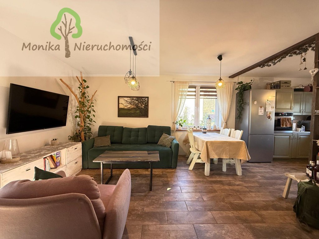 Sprzedam lub zamienię na siedlisko dom w zabudowie bliźniaczej - GNIEW