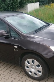 Opel Astra J-2