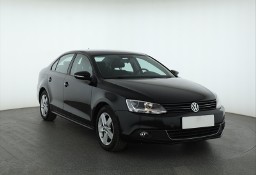 Volkswagen Jetta VI , Salon Polska, Klimatronic, Tempomat, Parktronic,