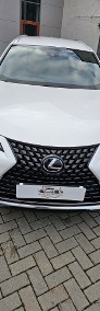 Lexus ux 300e -4