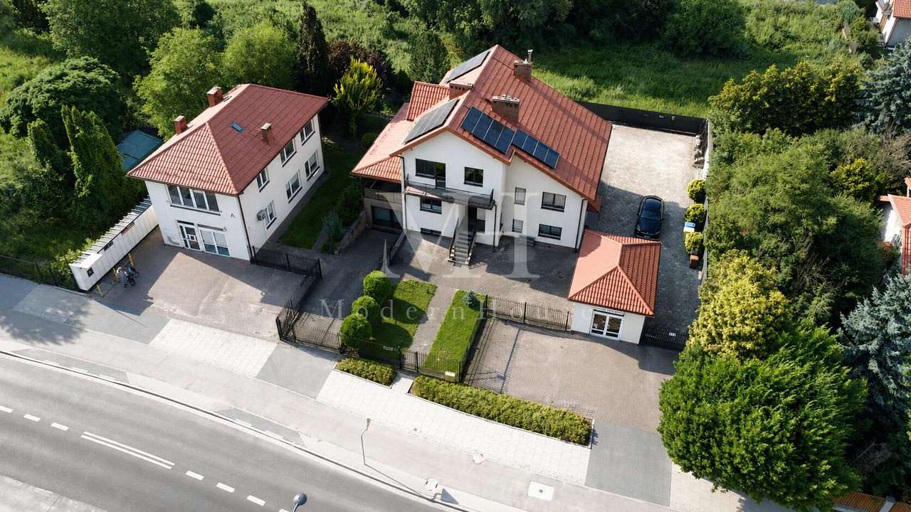 nieruchomość komercyjna na sprzedaż