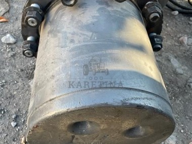 Claas AXION 810-870 stage IV Zwolnica kompletna-1