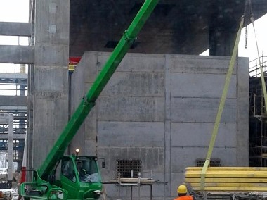 Ładowarka teleskopowa MERLO wynajem, serwis, sprzedaż ładowarki teleskopowe-1