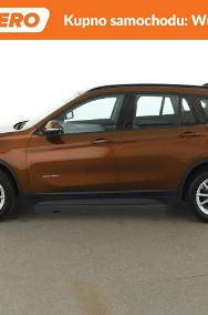 BMW X1 F48 full LED klima auto grzane fotele czujniki parkowania-2