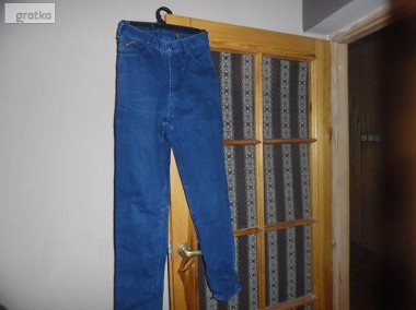 spodnie firmy Jeans Cross-1