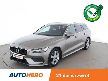 Volvo V60 II 2.0D Automat Momentum Pro Tempomat Navi Skóra Grzane Fotele Full LED-1