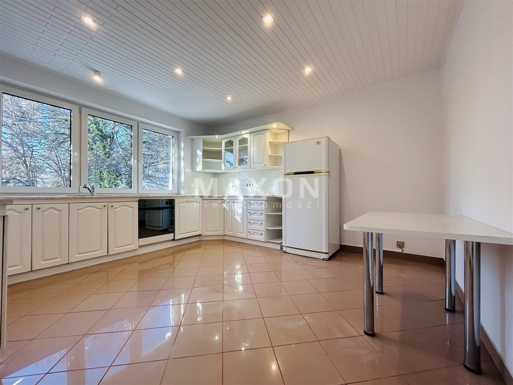 Dwupoziomowy apartament na Saskiej Kępie - Widok 4