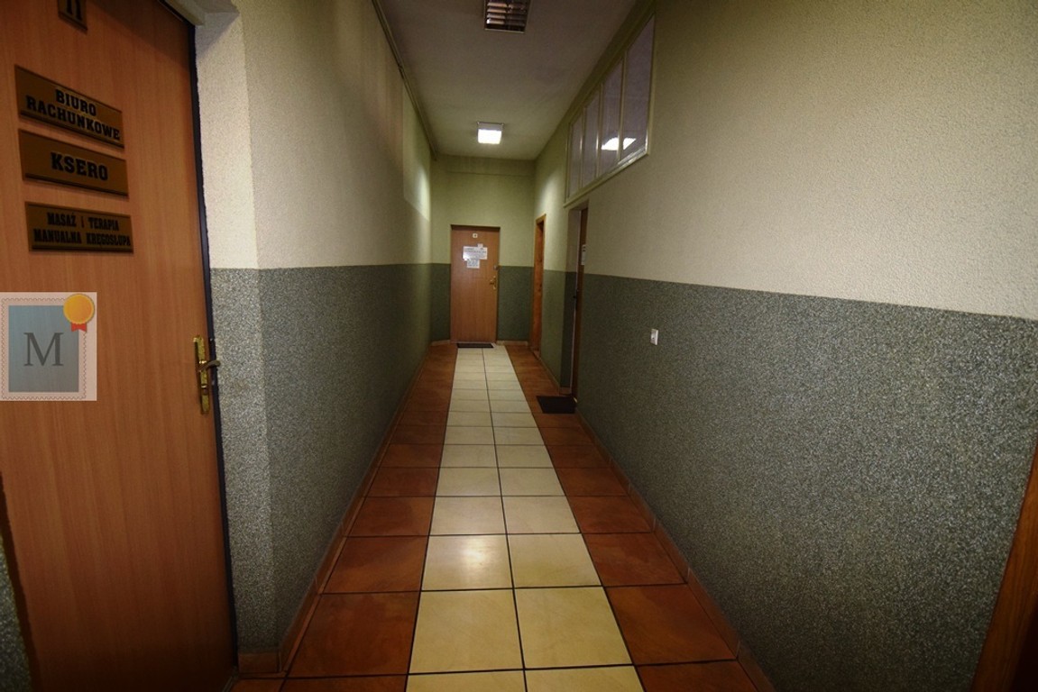 Pawilon handlowo-usługowy, Ułańska, dwa poziomy – pohled 6