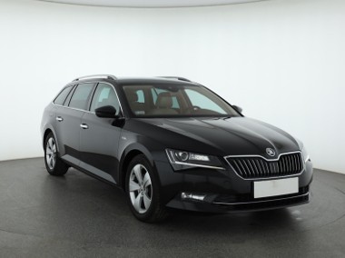 Skoda Superb III , 1. Właściciel, Automat, Skóra, Navi, Xenon, Bi-Xenon,-1