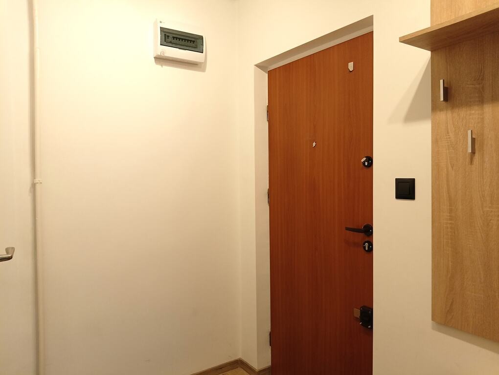 Duża kawalerka+ balkon, komórka, mp- Zwierzyniecka – další