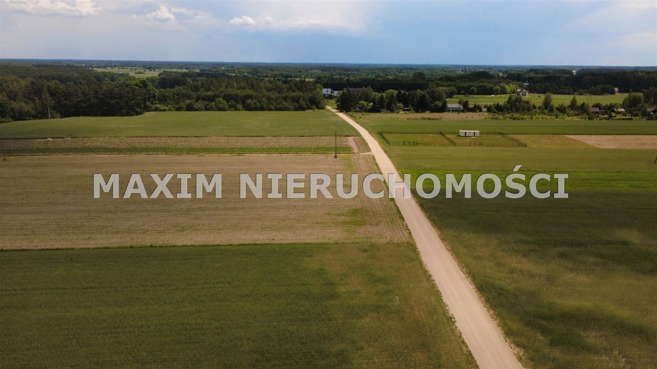 Duża działka bud. w malowniczym Szumlinie - Widok 2