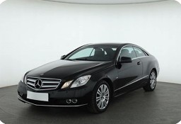 Mercedes-Benz Klasa E W212 Sprzedam Mercedesa klasy E Coupé z 2011 roku