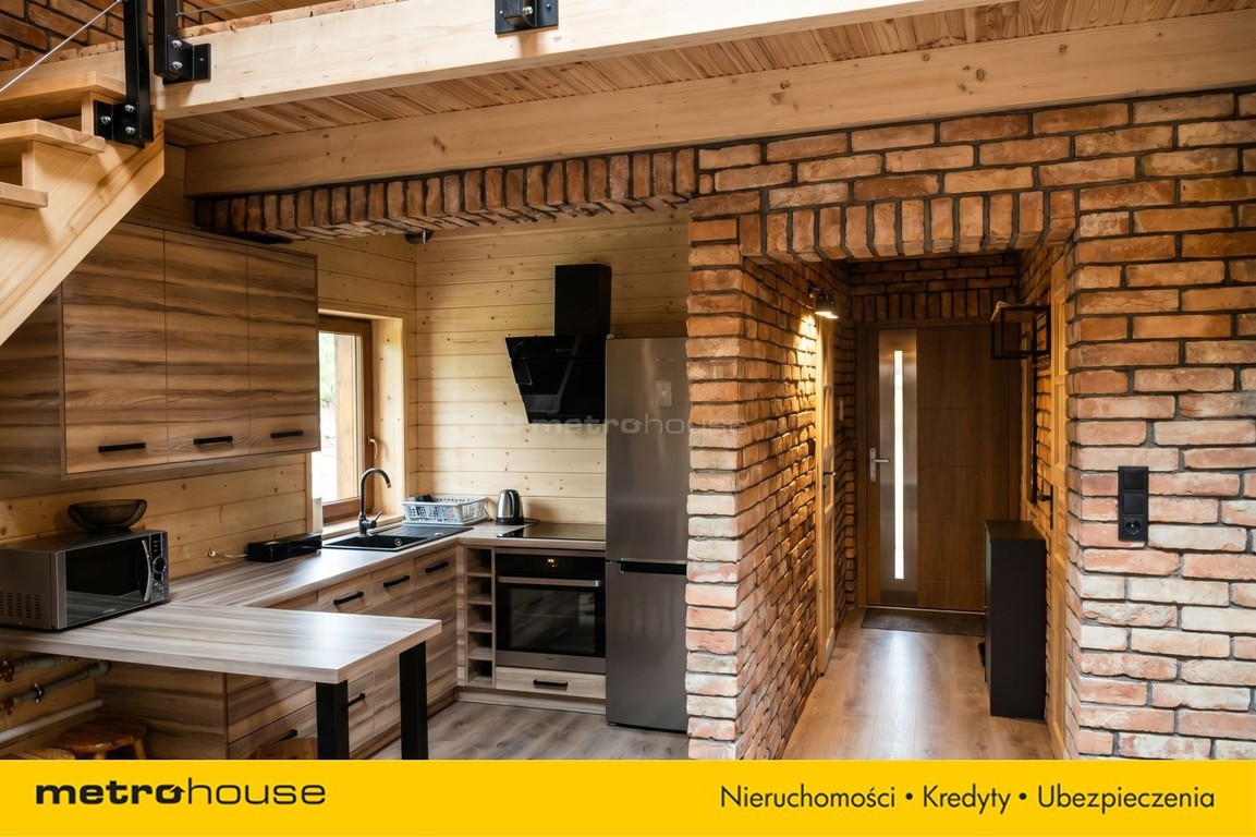 Uroczy dom nad jeziorem Waplewo - Więcej