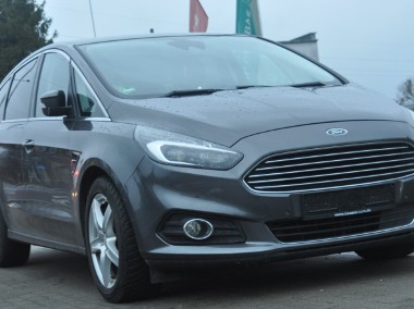 Ford S-MAX III-1