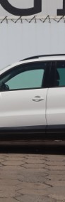 Volkswagen Tiguan , Salon Polska, Klimatronic, Parktronic, Dach panoramiczny-4