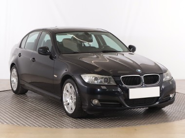 BMW SERIA 3 , Klimatronic, Tempomat, Parktronic, Podgrzewane siedzienia-1