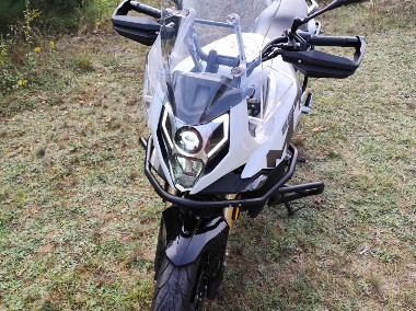 CF-MOTO 650 MT-1