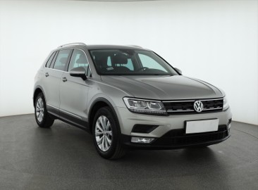 Volkswagen Tiguan , Salon Polska, Serwis ASO, DSG, Navi, Klimatronic, Tempomat,