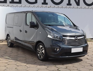 Opel Vivaro , L2H1, 7 Miejsc