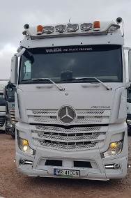 Mercedes-Benz Actros-2