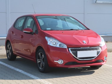 Peugeot 208 , Salon Polska, Serwis ASO, Klima, Tempomat, Parktronic-1