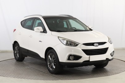 Hyundai ix35 , Skóra, Navi, Klimatronic, Tempomat, Parktronic,