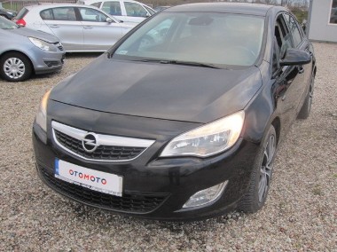 opel ,astra j 1,7cdti autko ekonomiczne.-1