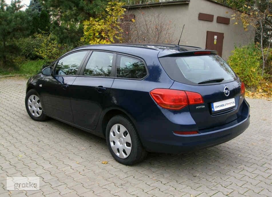 Opel Astra J salon Polska 125KM zadbana ASO Cena Netto