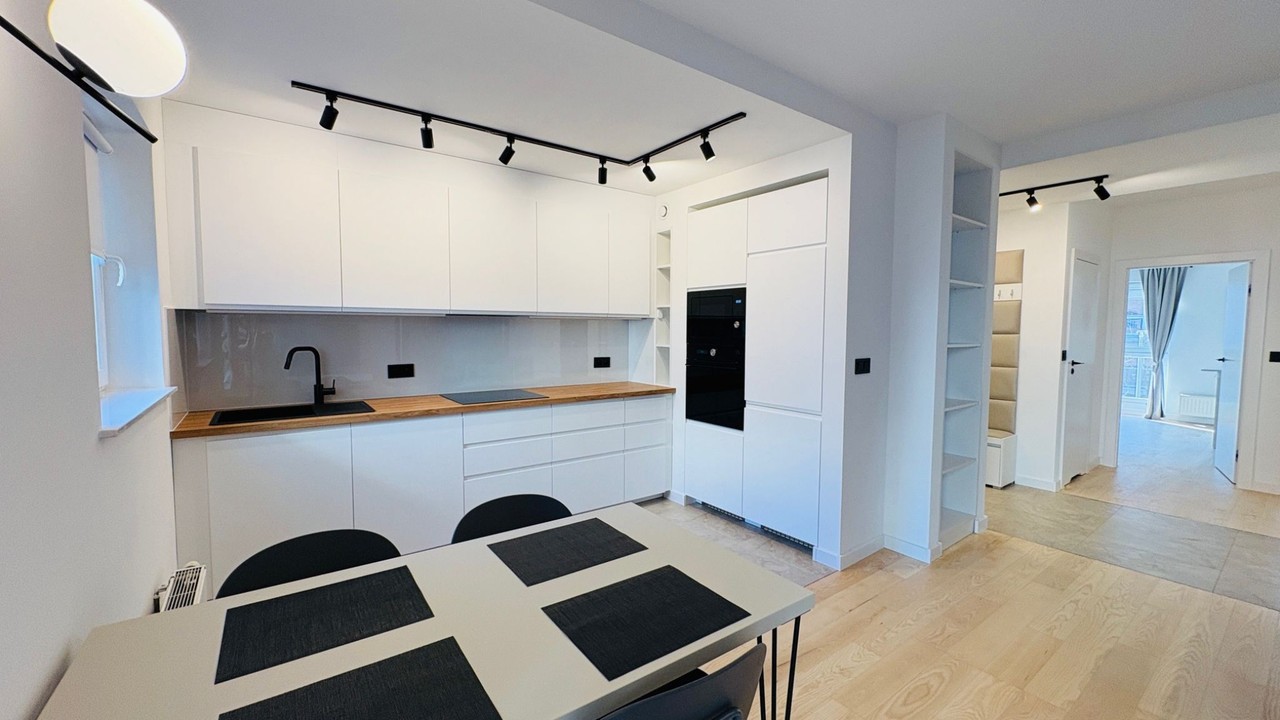 Mieszkanie do wynajęcia, 70 m² Dąb, Johna Baildona