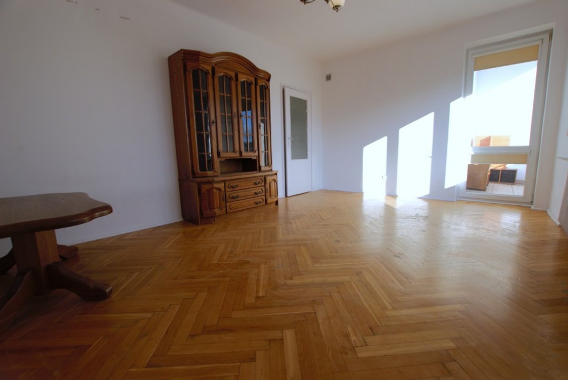 Mieszkanie 37 m² w centrum Kielc z balkonem