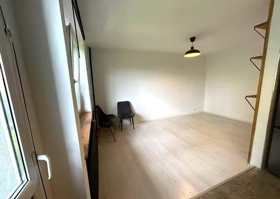 Gliwice Łabędy Kosmonautów37,53 m² / 2 pok + balkon / LAS Łabędzki ! - Widok 3