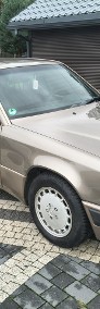 Mercedes-Benz W124 2.0i 118 KM E200 - Stan kolekcjonerski-3