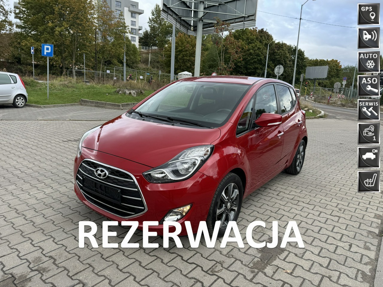 Hyundai ix20 1.6i-125km-Serwisowany-Bezwypadkowy-Nawigacja-Kamera-PDC-Klimatronik