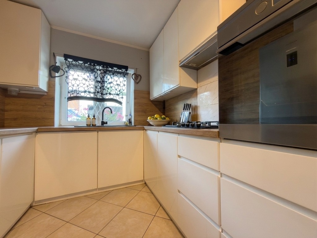 Mościejewo: Zadbany segment 91m² z tarasem