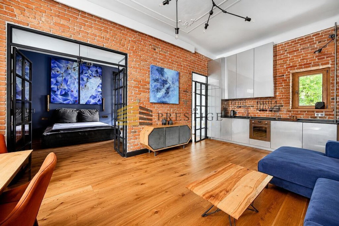 Wyjątkowy apartament w kamienicy na Śródmieściu! - View 2