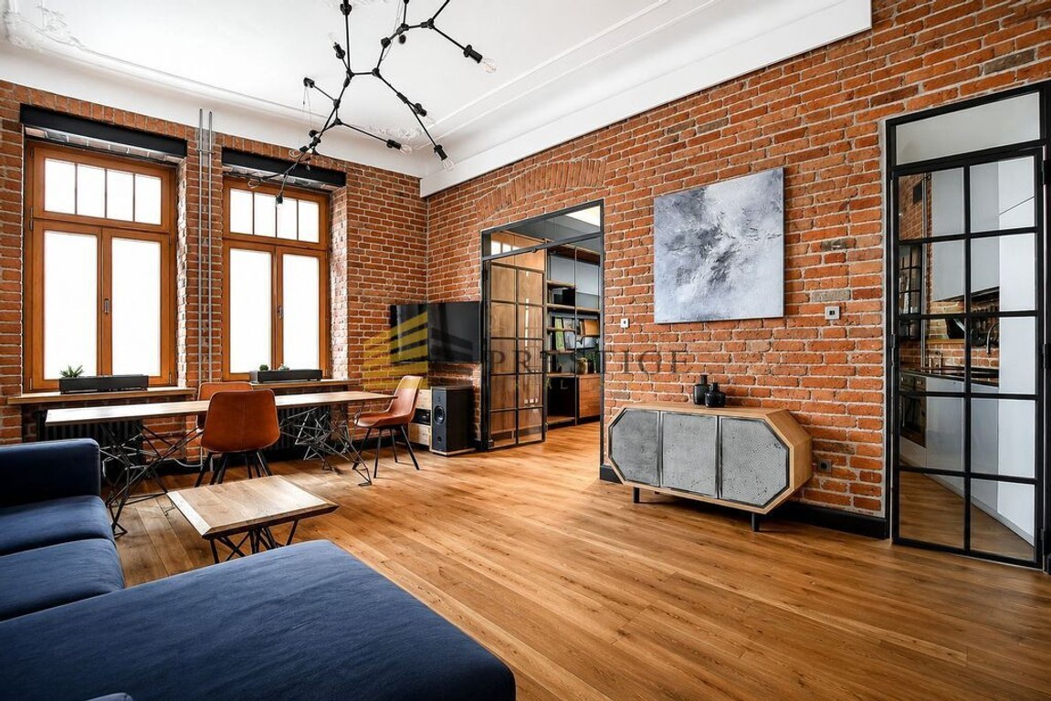 Wyjątkowy apartament w kamienicy na Śródmieściu! - View 3