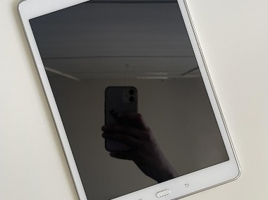 Samsung Galaxy Tab A SM-T555-1