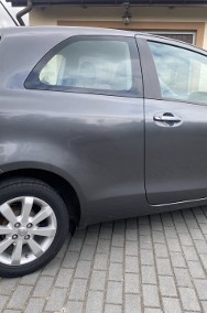 Sprzedam toyotę yaris 1.4 diesel -2